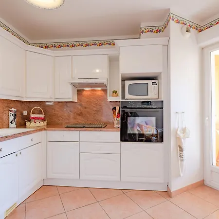 Terre Du Soleil-2 By Interhome Apartmán