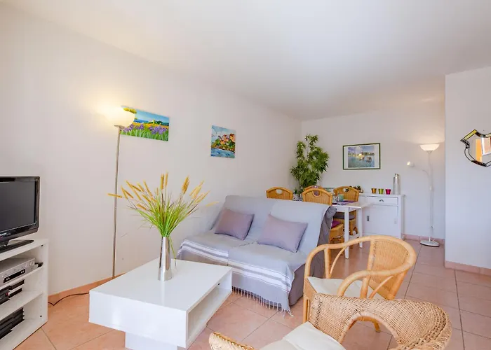 Terre Du Soleil-2 By Interhome Appartement Sainte-Maxime